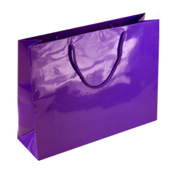 purple paper bolsas with handles